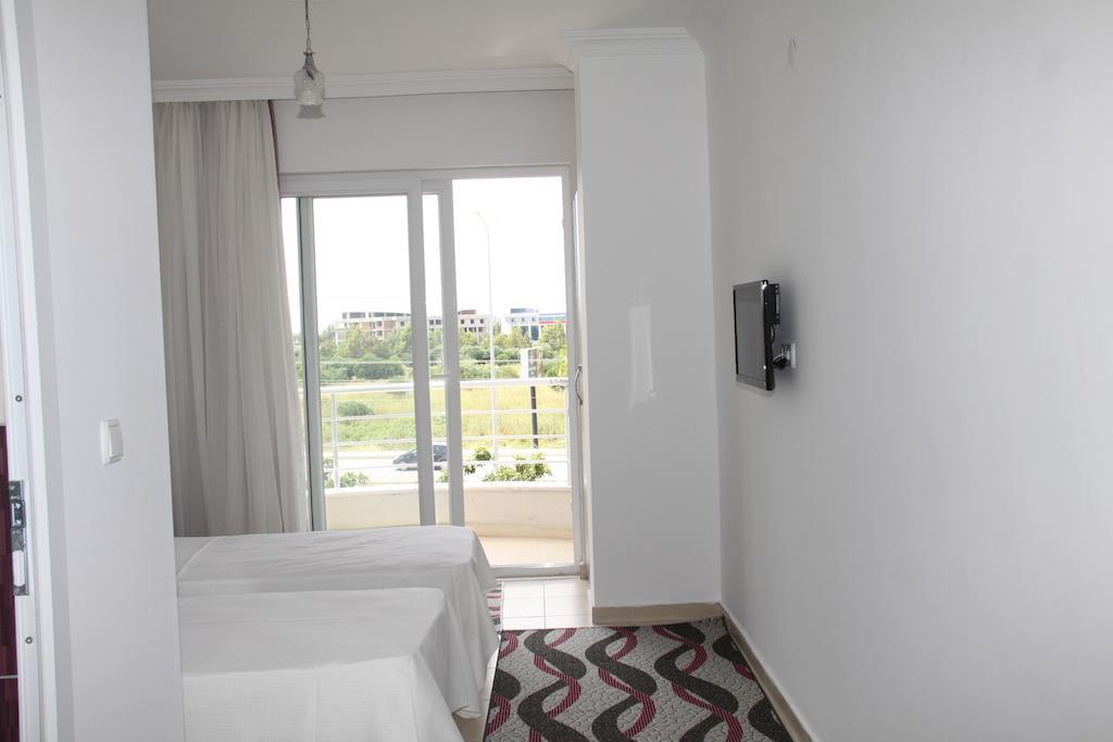 Demirci Hotel Antália Quarto foto